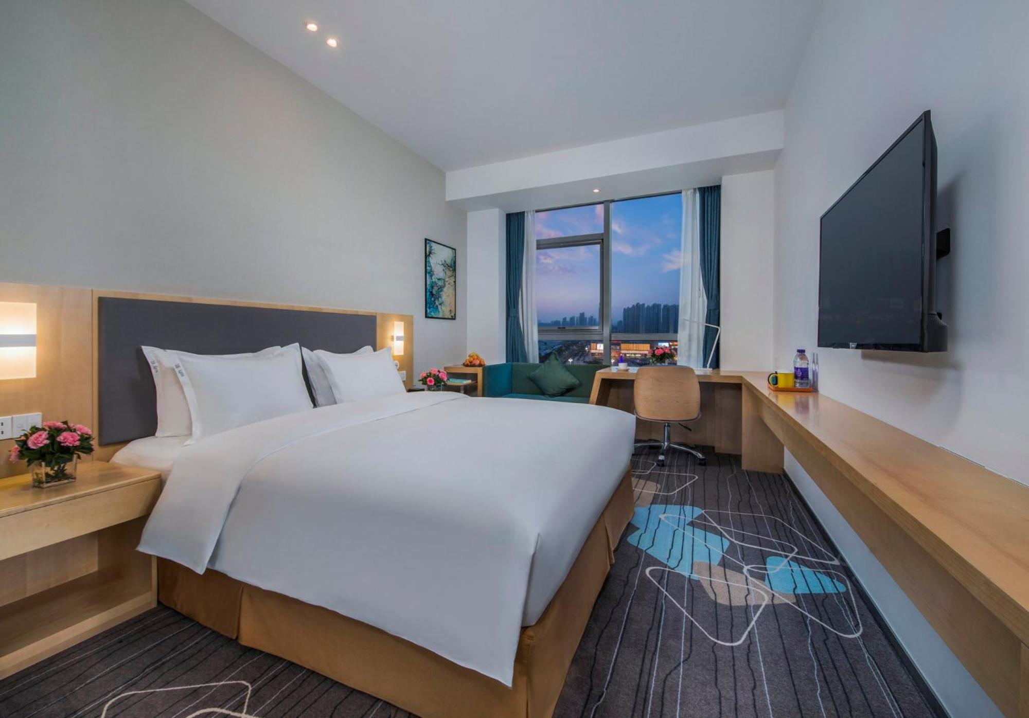 Holiday Inn Express - Yantai Yeda By Ihg Exterior photo